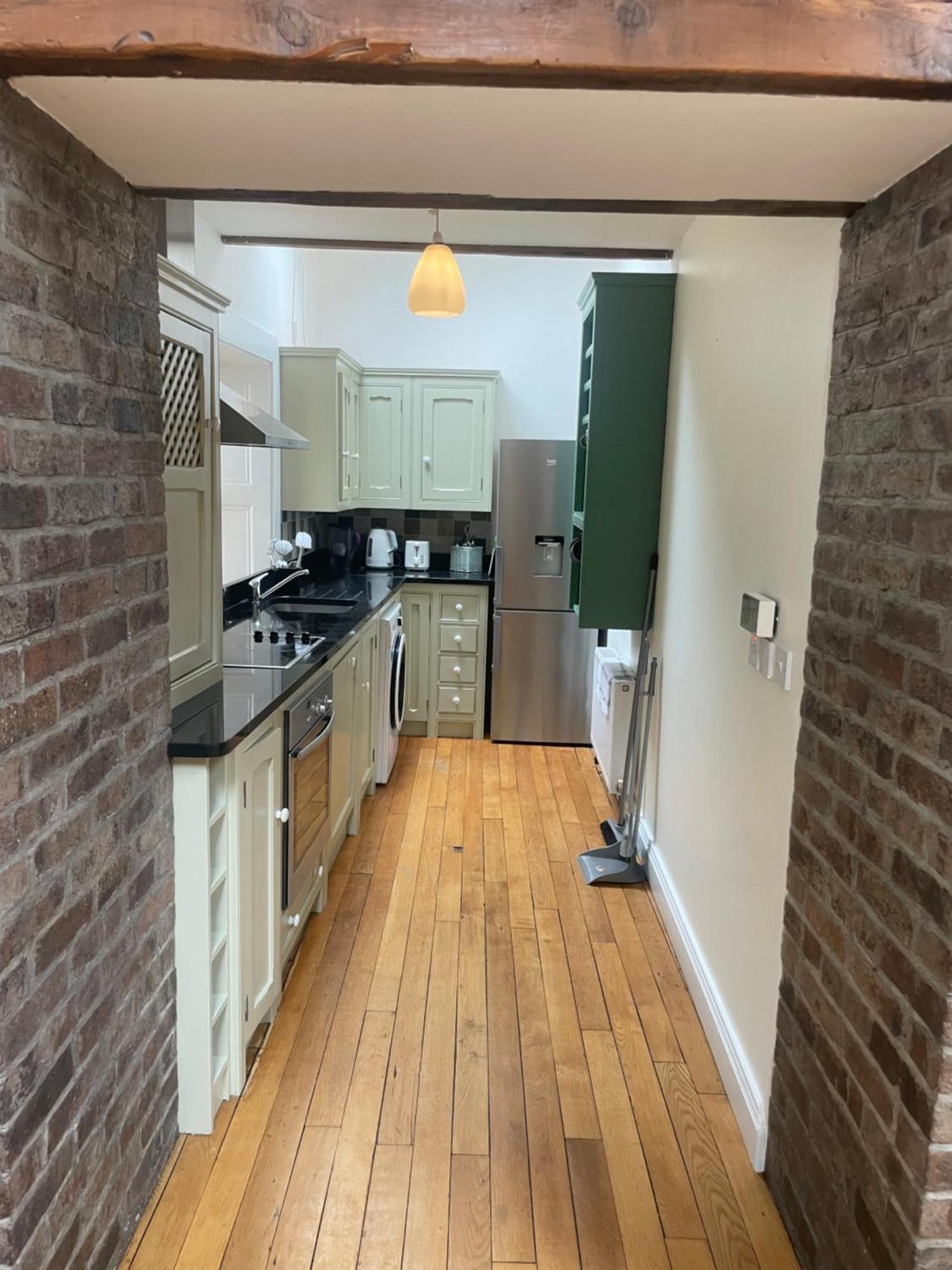 Marguerita Villas Apartment Cork Eksteriør billede